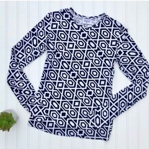 •Mott 50• geo print bamboo top